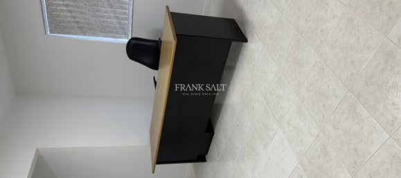  Office in Gzira, Malta No. 13241 5