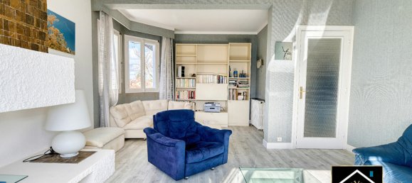 Вилла с 3 спальнями в Виллар-ле-Домб, Франция № 206372 12