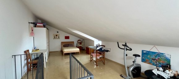 3-salle Duplex à Carmagnola, Italy No. 91255 17