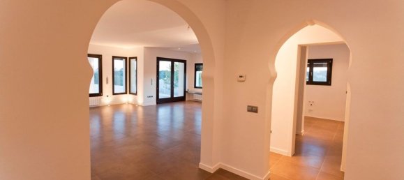 4 Schlafzimmer Villa in Moraira, Spain, Nr. 151071 33