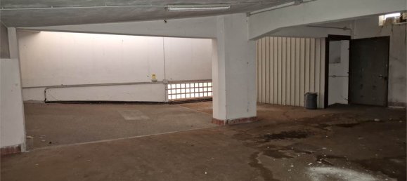 4غرفة مرآب في Como, Italy رقم 76980 23