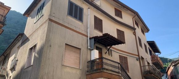 12 rooms House in Supino, Italy No. 88150 2