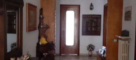 4 rooms Apartment in Urgnano, Italy No. 6129 5