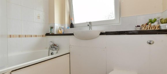 2 Schlafzimmer Maisonette-Wohnung in Essex, United Kingdom, Nr. 4164 8