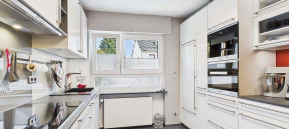 7 rooms Townhouse in Wiesbaden, Germany No. 39439 18