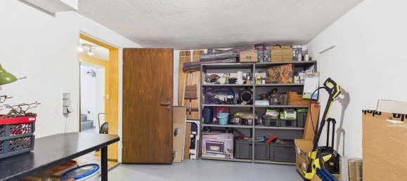 7 rooms Townhouse in Wiesbaden, Germany No. 39439 44