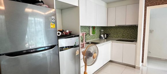 Квартира с 2 спальнями в Amazon Residence, Паттайя, Таиланд № 32641 2