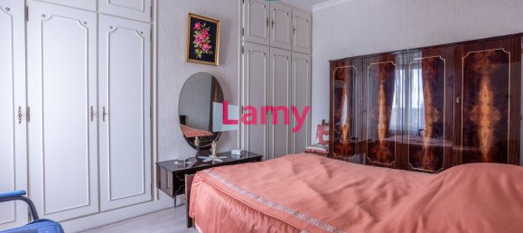 2 bedrooms House in Anzin, France No. 51724 8