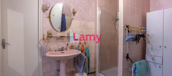 2 bedrooms House in Anzin, France No. 51724 10