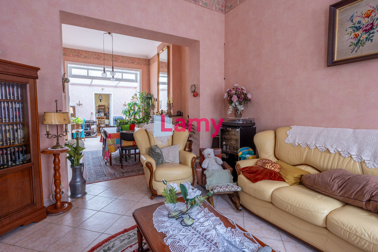 2 bedrooms House in Anzin, France No. 51724