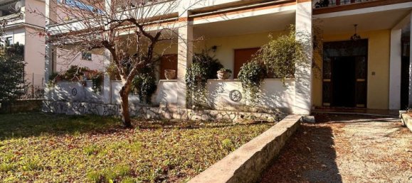 Casa de 3 divisões em Poggio Moiano, Italy N.º 161339 2