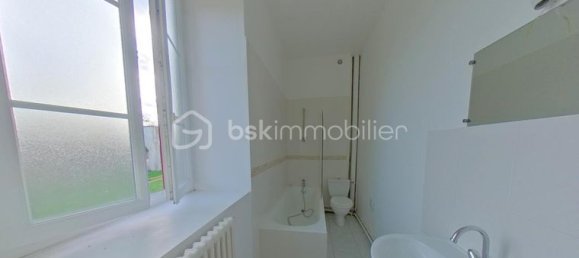 Дом с 8 спальнями в Санс, Франция № 309648 6