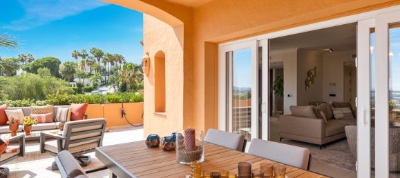 3 bedrooms Apartment in Estepona, Spain No. 10106 3