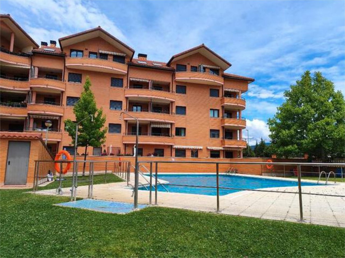2 bedrooms Apartment in Jaca, Spain No. 281123