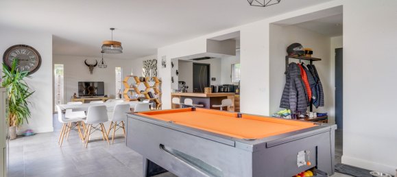 4 غرف نوم منزل في Saint-Andre-de-Cubzac, France رقم 287075 2