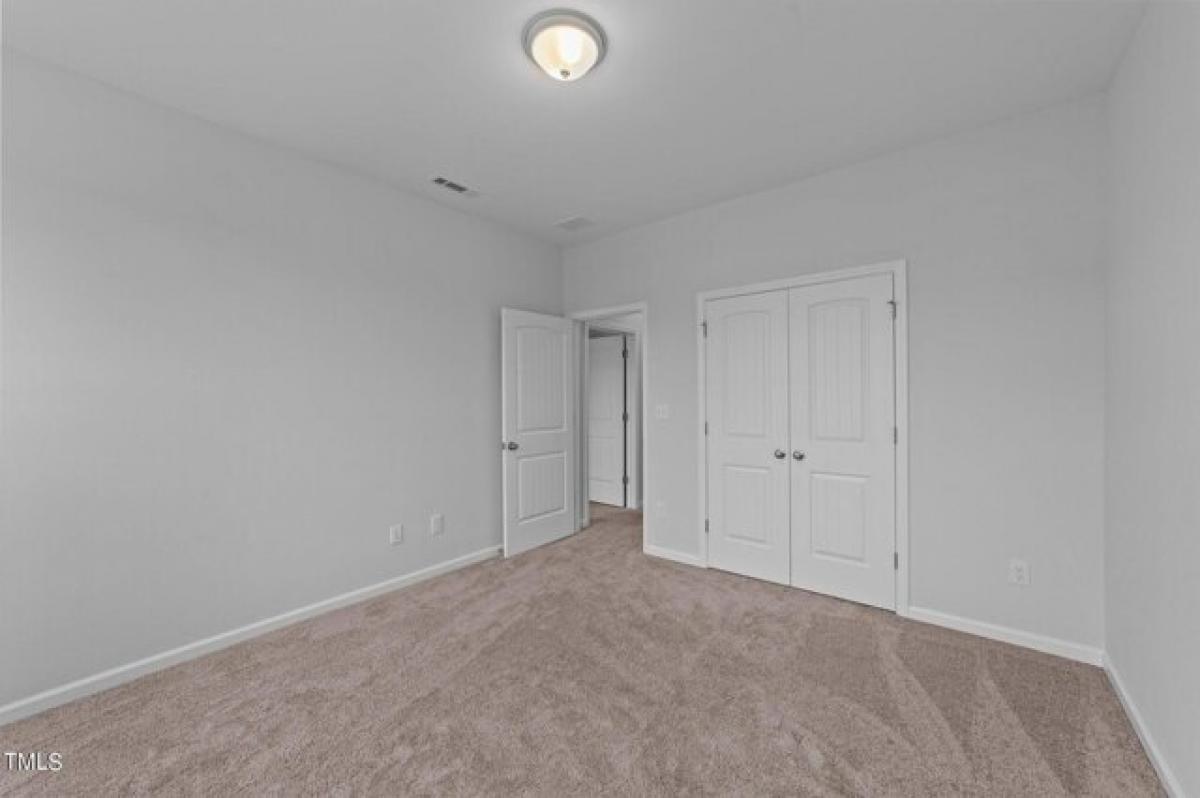 3 bedrooms House in Clayton, USA No. 402833