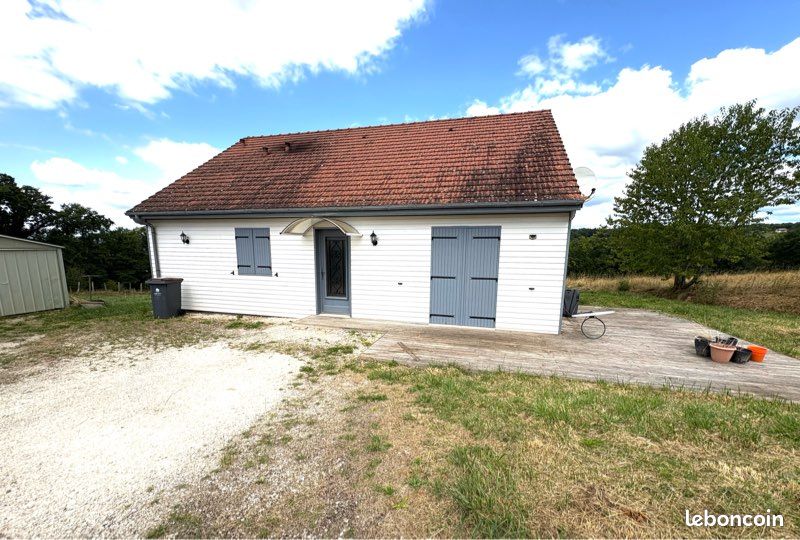 3 bedrooms House in Correze, France No. 293790