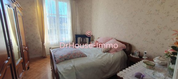 Casa de 3 dormitorios en Nointel, France No. 141763 11