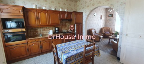 Casa de 3 dormitorios en Nointel, France No. 141763 4