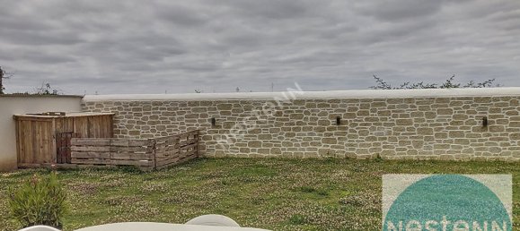 Дом с 3 спальнями в Сен-Дени-сюр-Луара, Франция № 261605 5