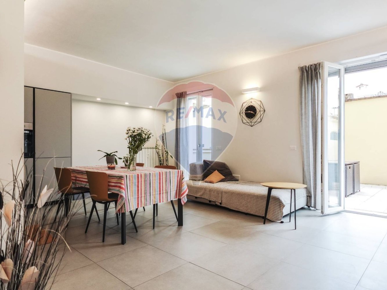 Apartamento T2 em Busto Arsizio, Italy N.º 270496