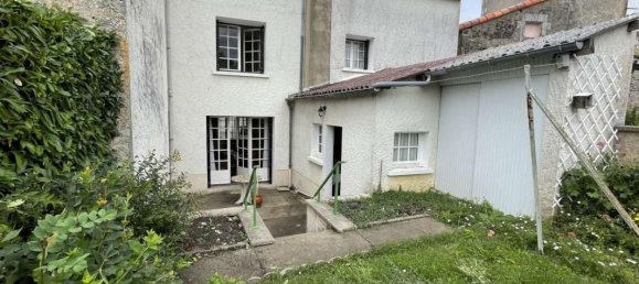 3 bedrooms House in Vienne, France No. 340576 2