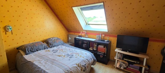 5 bedrooms House in Osny, France No. 177452 8