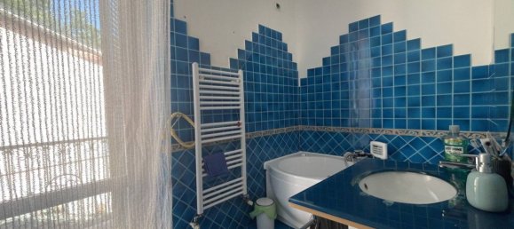 3 bedrooms House in Civitanova Marche, Italy No. 310294 2