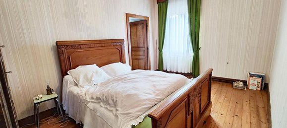 Casa de 5 dormitorios en Maine-et-Loire, France No. 98967 12