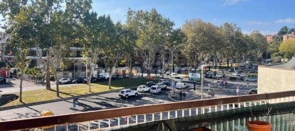 3 bedrooms Apartment in Rome, Italy No. 75349 12