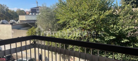 3 bedrooms Apartment in Rome, Italy No. 75349 30