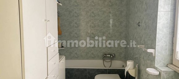 3 bedrooms Apartment in Rome, Italy No. 75349 25