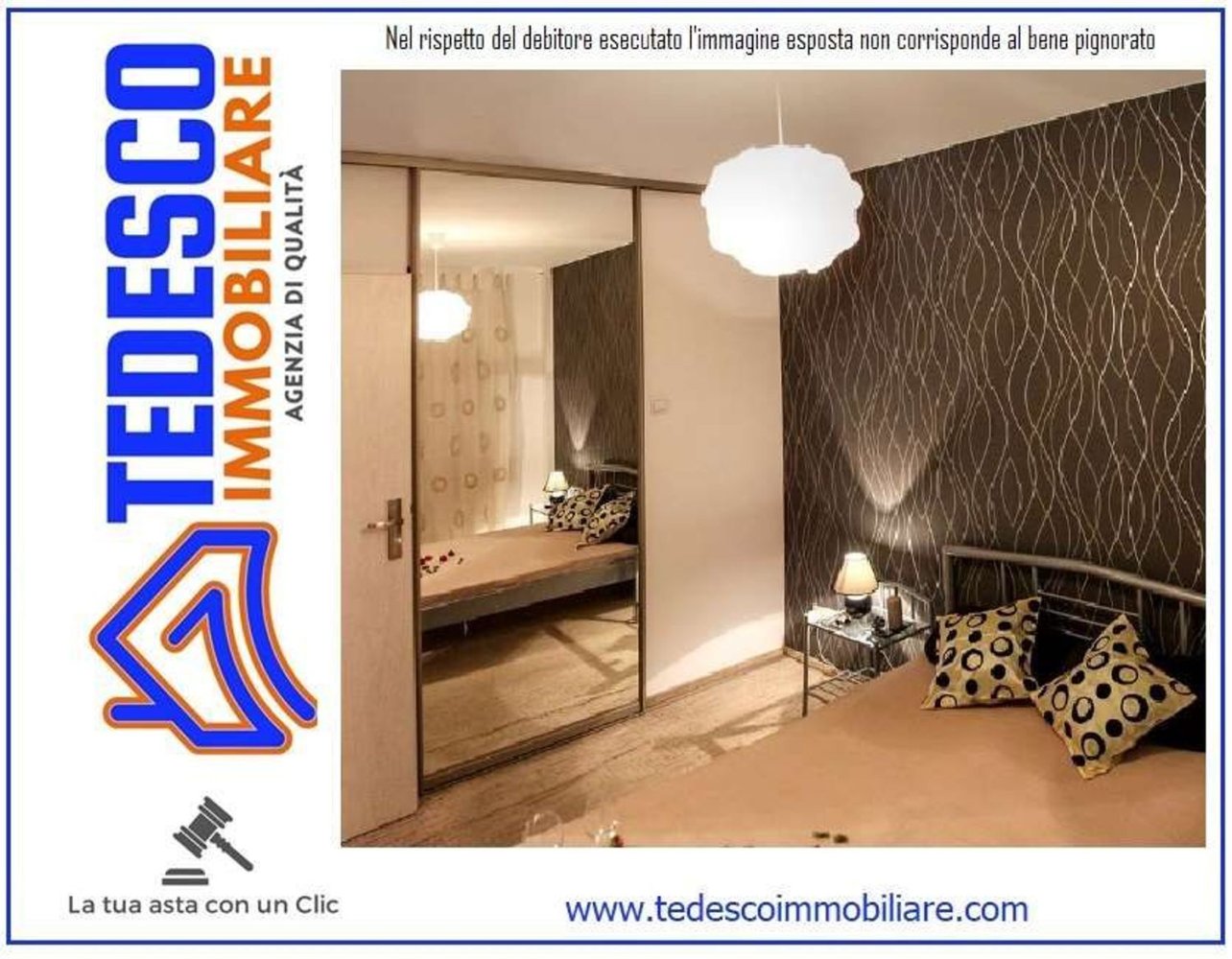 Квартира с 8 комнатами в Сан Мартино Саннита, Италия № 308176