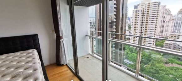 3 bedrooms Condo in Bangkok, Thailand No. 13171 12