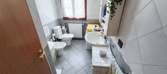 4 rooms Duplex in San Prospero, Italy No. 226892 7