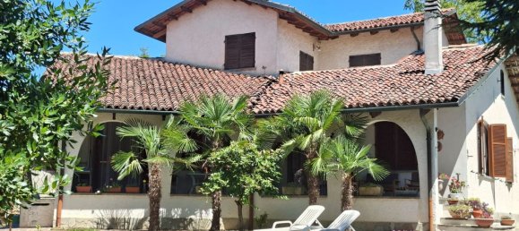 7 bedrooms House in Alessandria, Italy No. 311550 2