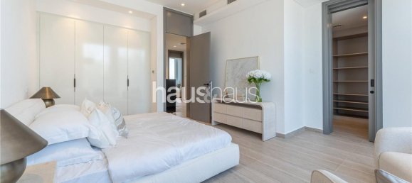 Adosado de 4 dormitorios en Al Barari, UAE No. 98616 26