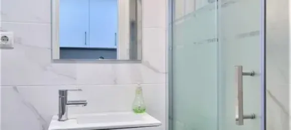 2 Schlafzimmer Doppelhaus in Madrid, Spain, Nr. 153978 8