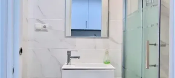 2 Schlafzimmer Doppelhaus in Madrid, Spain, Nr. 153978 7