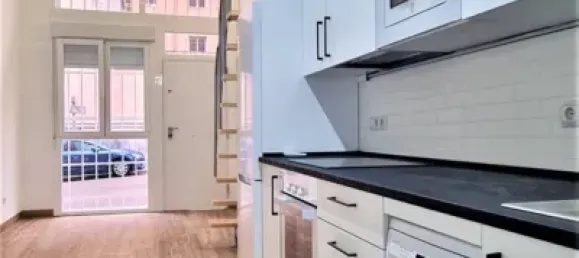 2 Schlafzimmer Doppelhaus in Madrid, Spain, Nr. 153978 6