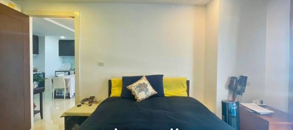 2 bedrooms Condo in Si Racha, Thailand No. 15462 6