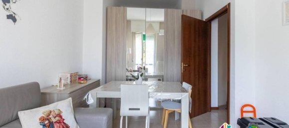 Квартира с 2 комнатами в Лиссоне, Италия № 30233 7