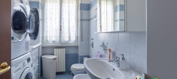 Квартира с 2 комнатами в Лиссоне, Италия № 30233 8