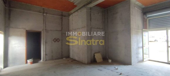 3-Zimmer Gewerbliche Immobilie in Paternò, Italy, Nr. 104183 17