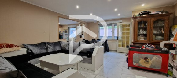 3 bedrooms Apartment in Villerupt, France No. 57287 3