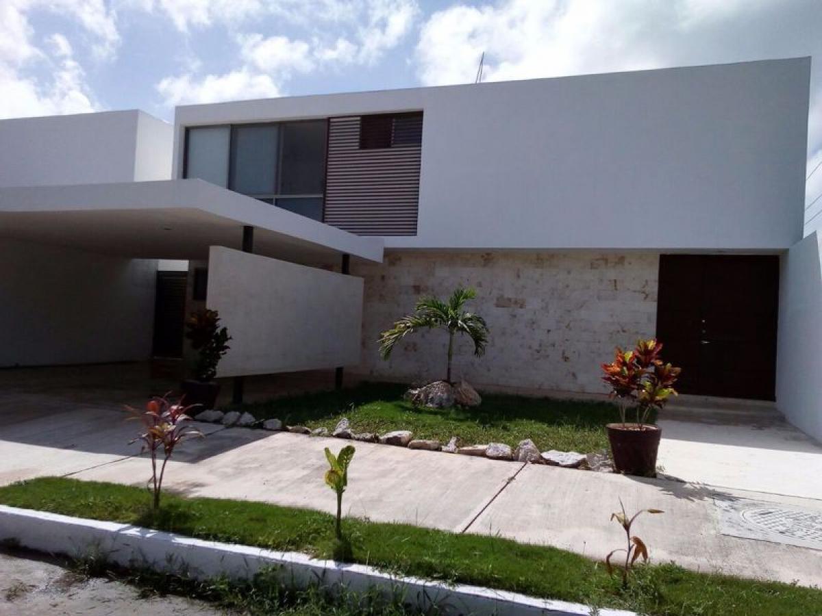 3 bedrooms House in Conkal, Mexico No. 147827