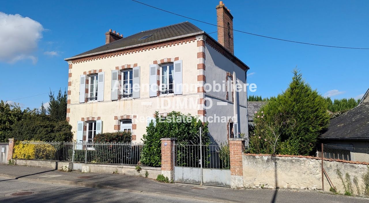 4 bedrooms House in Corbeilles, France No. 234642