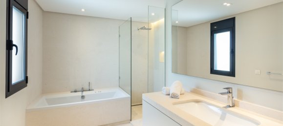 6 غرف نوم فيلا في Marbella, Spain رقم 74052 13