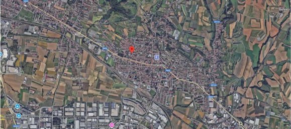 2-salle Appartement à Moncalieri, Italy No. 10389 7