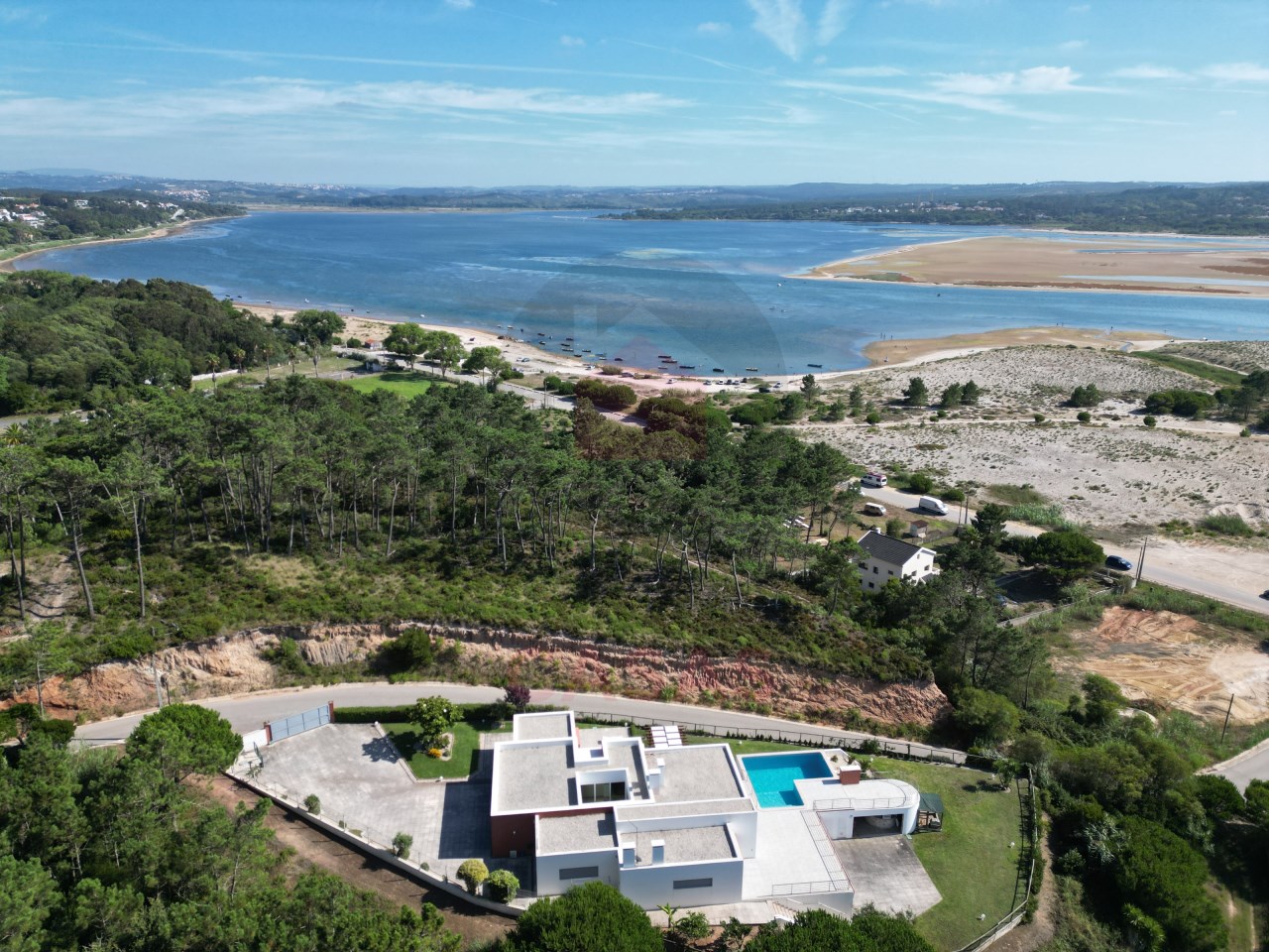 4 bedrooms Villa in Foz do Arelho, Portugal No. 140896